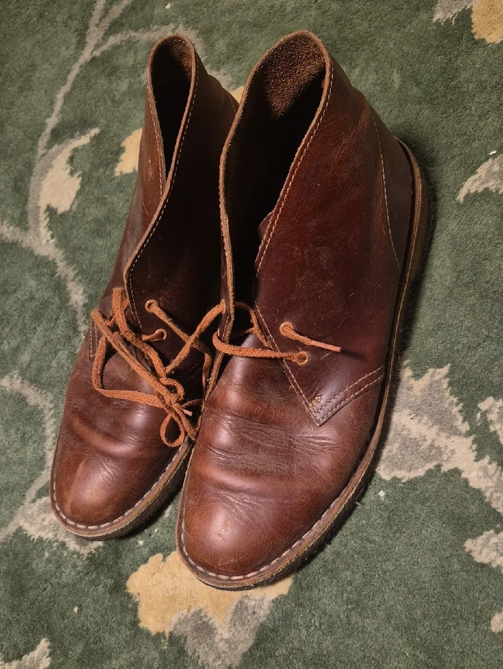 Clarks Brown Leather Chukka Boots - Lace-Up Men's Desert Style